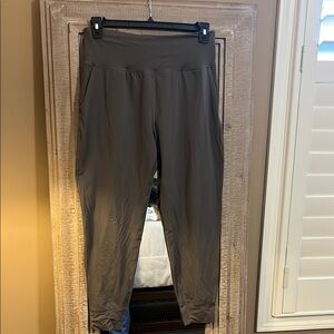 Under Armour Brown Joggers